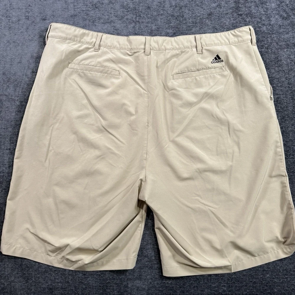 Adidas Men's Size 48 Beige Adi Golf Shorts Stretch Performance‎ Khaki Chino